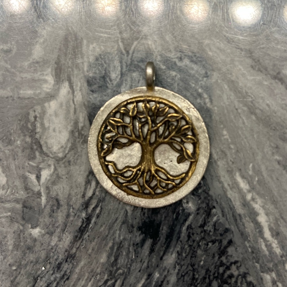 Jewel Kade pendant